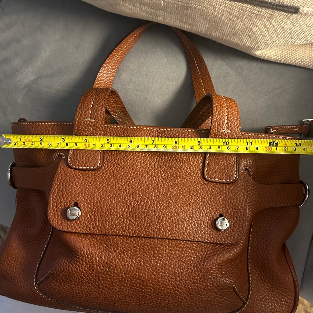 LANCEL SHOULDER BAG
BROWN SILVER
HARDWARE - Picture 12 of 14